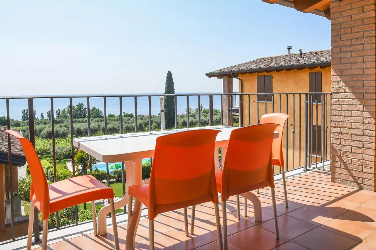 Residence Corte Ferrari -Ciao Vacanze- Moniga del Garda Aparthotel