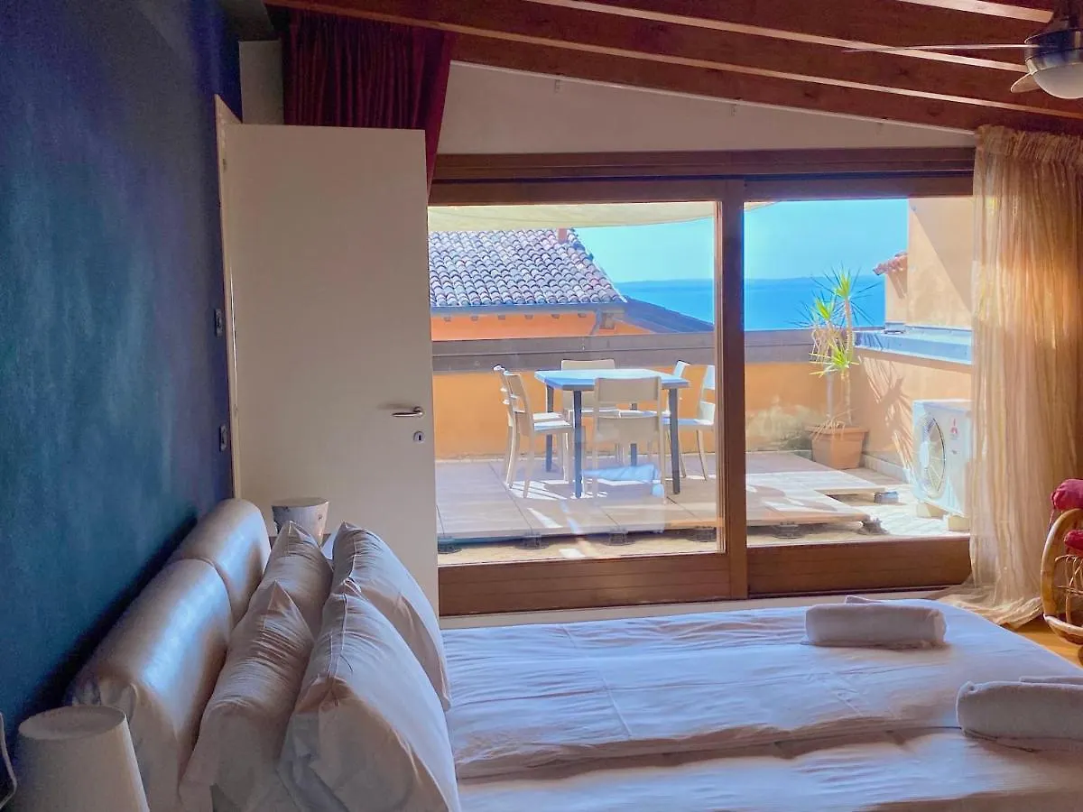 Residence Corte Ferrari -Ciao Vacanze- Moniga del Garda Aparthotel