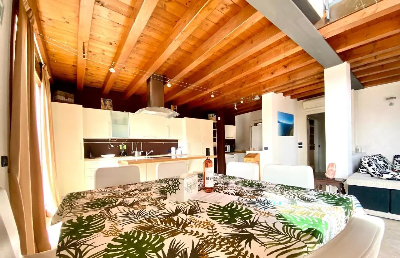 Residence Corte Ferrari -Ciao Vacanze- Moniga del Garda 0*,